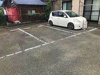 レオパレスアスチルベ 駐車場