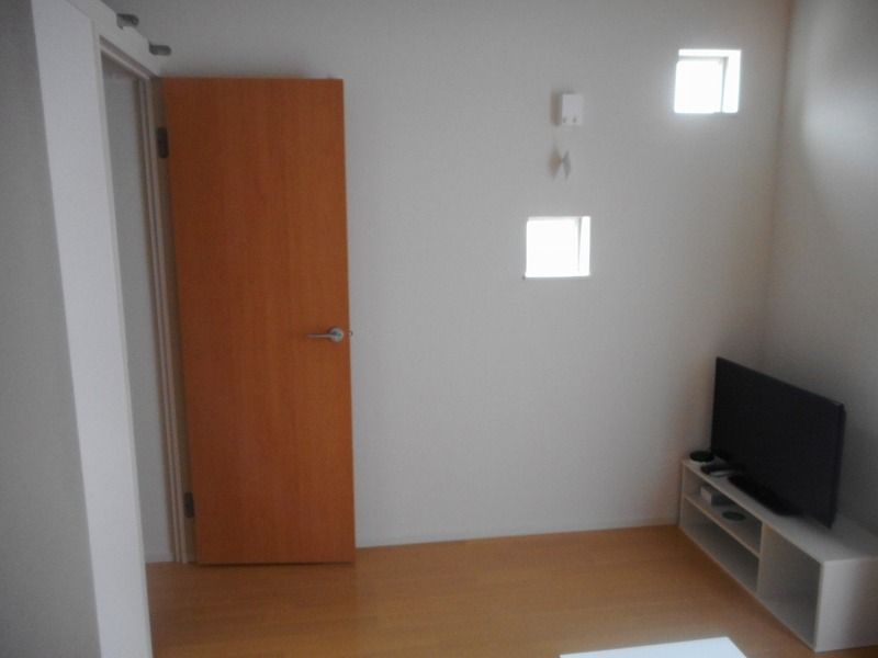 CLEINO SUGAWARA Living room