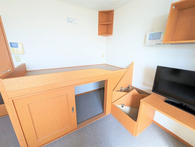 レオパレスオアシス 収納