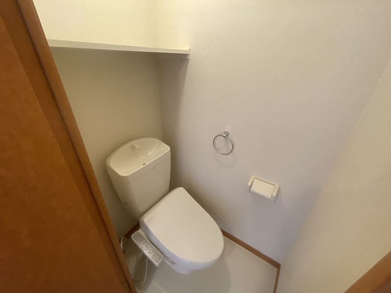 レオパレスウェル トイレ