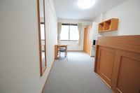 レオパレスアマーユ 居間