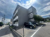 レオパレススターブライト 外観