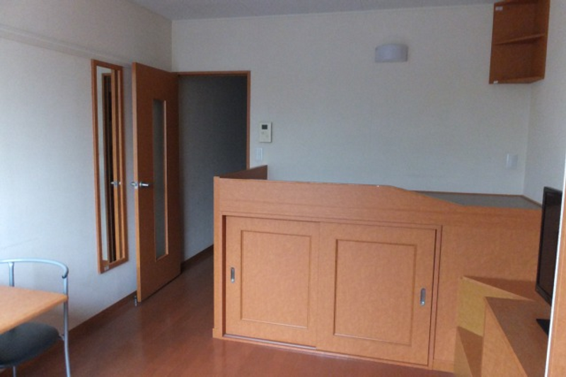 レオパレス留ヶ谷 寝室