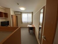 レオパレス武蔵ヶ丘弐番館 居間