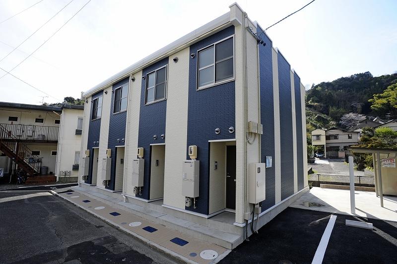 レオパレス21】レオネクストシャングリラⅡ（月極駐車場）