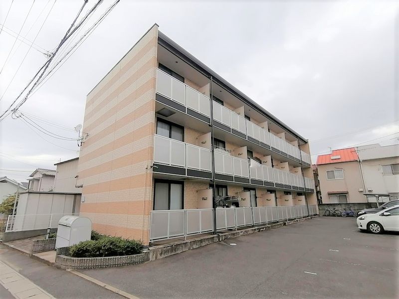 レオパレスゆう 外観