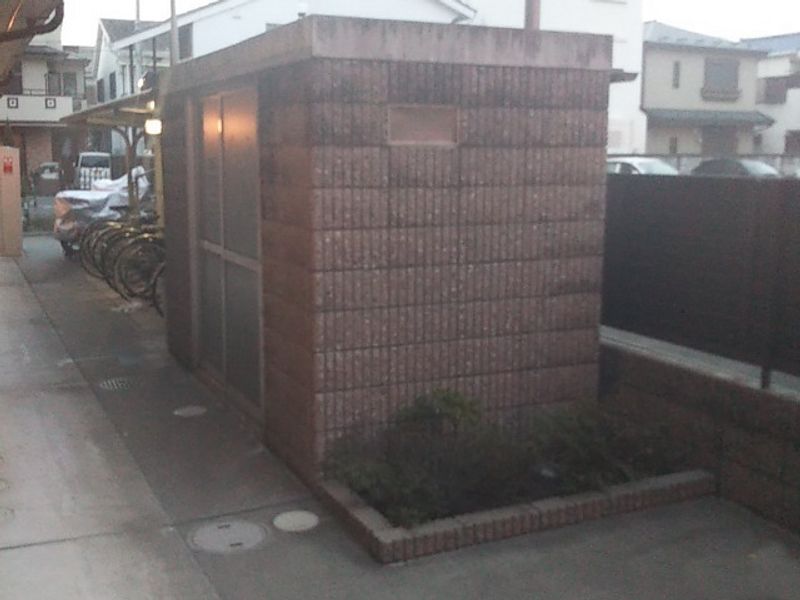レオパレスシャルメ 共用部分