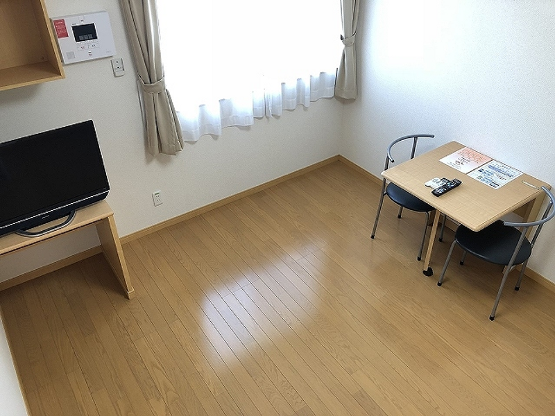 レオネクストハニカムエイト その他