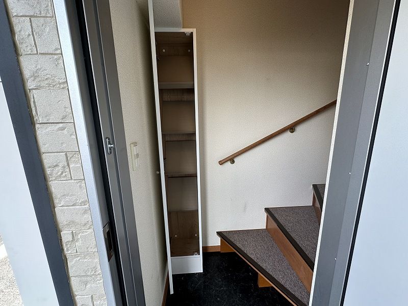 leopalace Riverside C Entrance