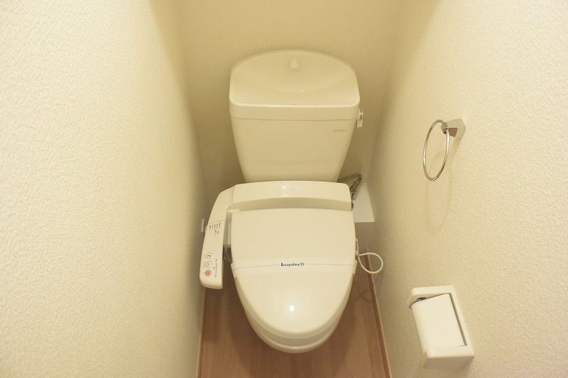 レオパレスエアポート トイレ