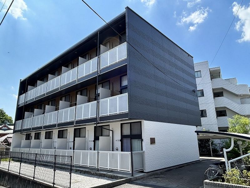 レオパレス諏訪 バルコニー