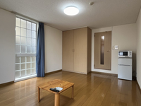 レオパレス水落 居間