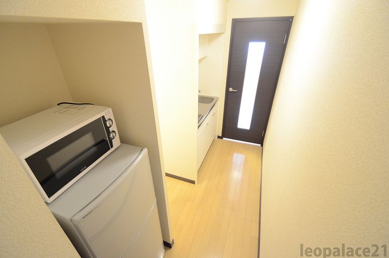 レオネクスト喜多荘２ エントランス