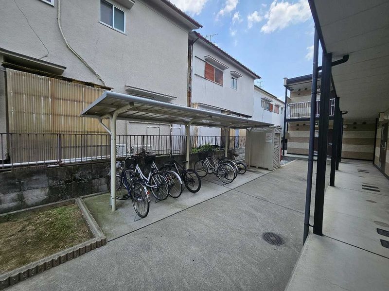 レオパレスプルメリア 共用部分