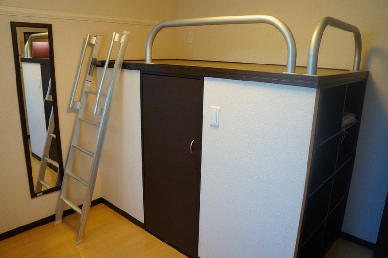 レオパレスエステル 寝室