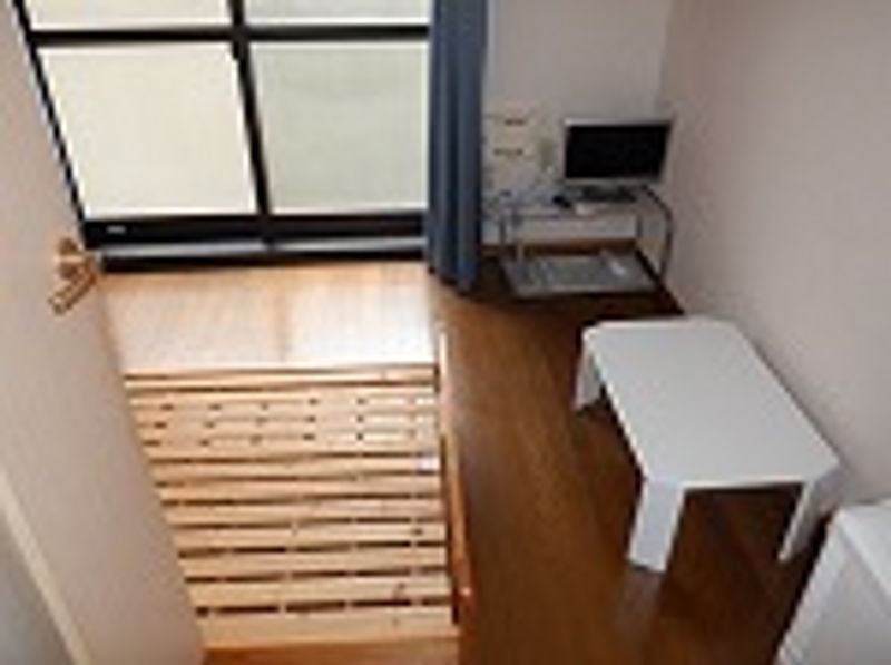 レオパレスカサベルデ 居間