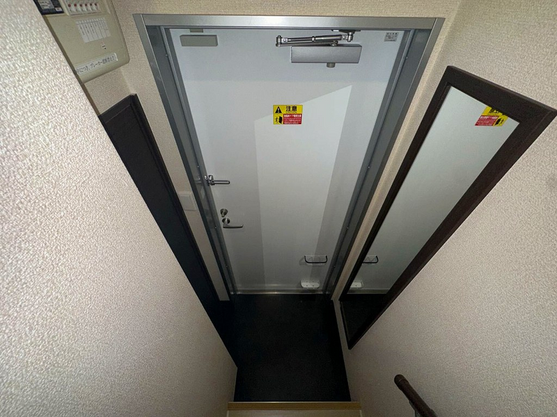 LEONEXT FERIO Seta Entrance