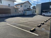 レオパレス清瀬 駐車場