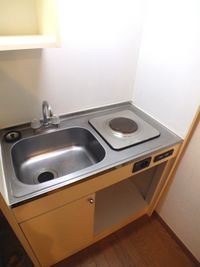 レオパレスリバーテラス キッチン