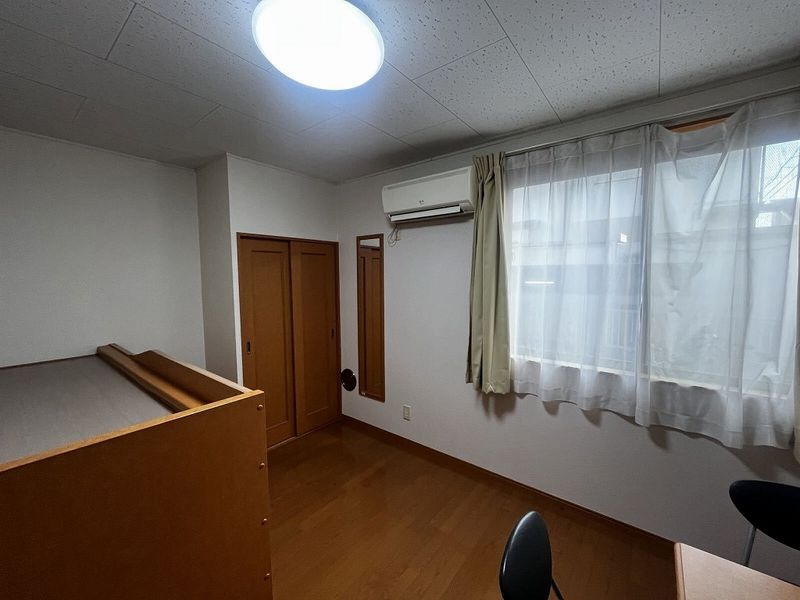 レオパレスシルフィ 居間