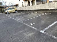 レオパレスコンフォート伊万里 駐車場