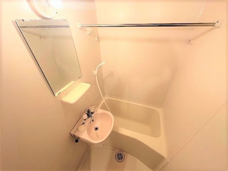 レオパレスセドル　ブランシュⅡ 風呂