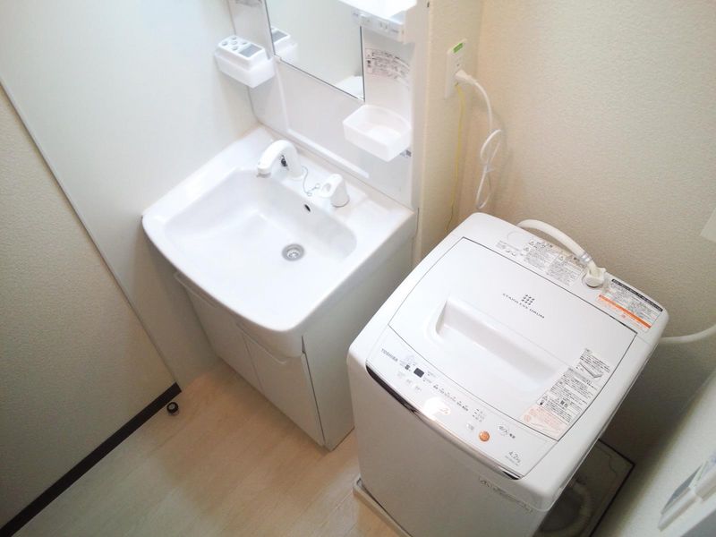 レオネクストＧｒａｃｅ 洗面所