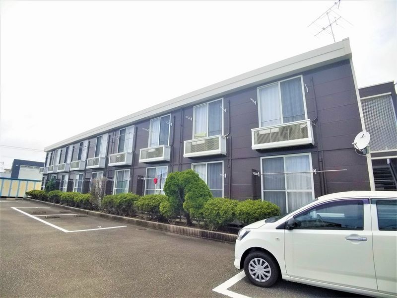 レオパレス笹原 外観