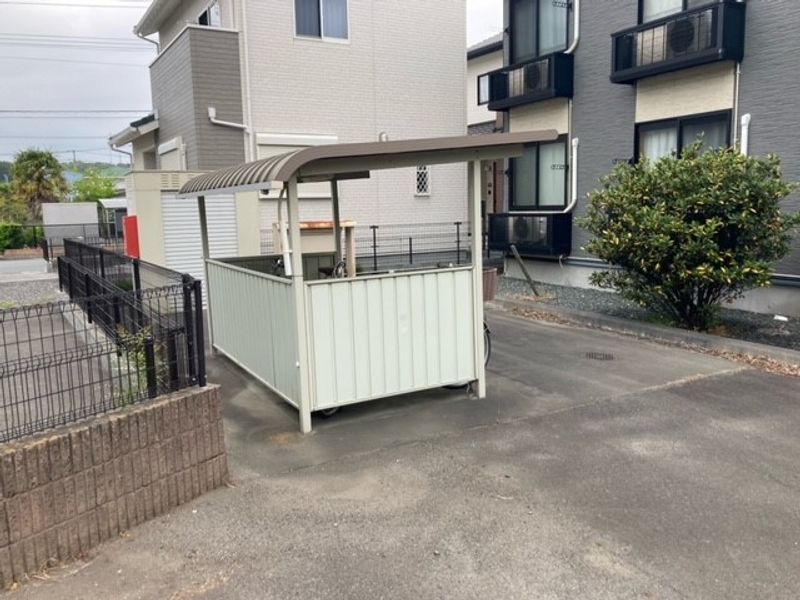 レオパレスグリーンハイツ南白土 共用部分