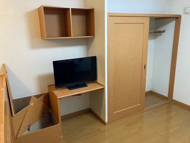 レオパレス庄 収納