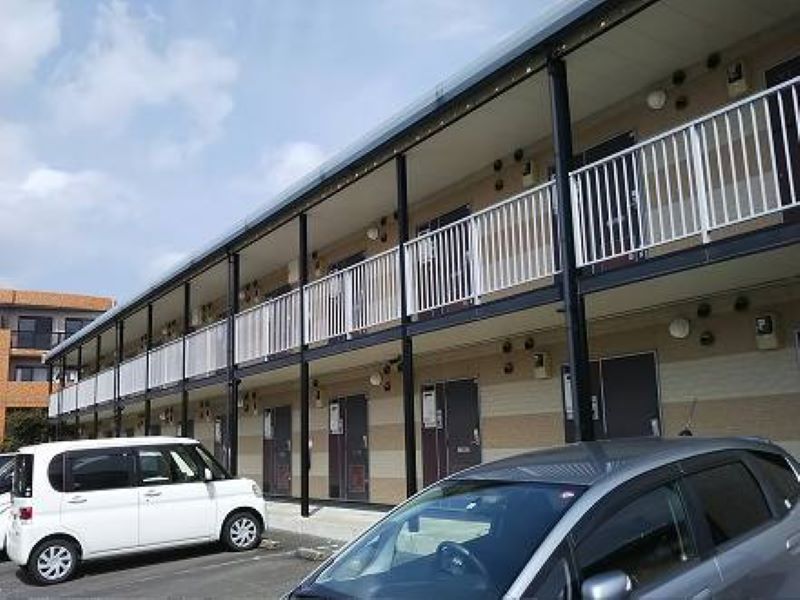 レオパレスアローマ 外観