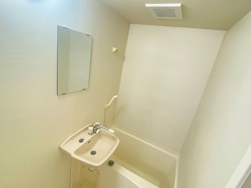 leopalace Happiness Nagata 욕실