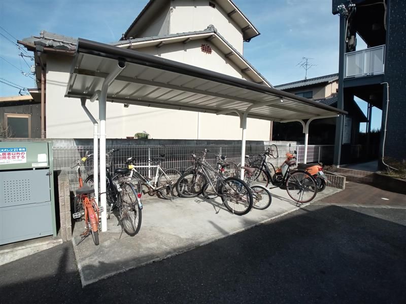 レオパレスリベルタ 共用部分