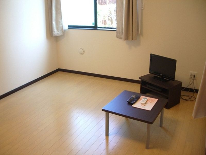 レオネクスト延珠北 居間