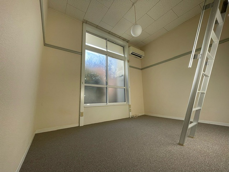 レオパレスクサマ 居間