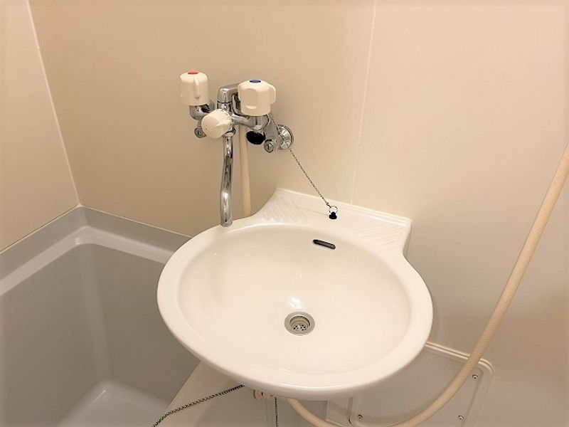 leopalace Pista B Sink