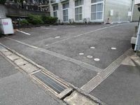 レオパレスエールⅡ 駐車場
