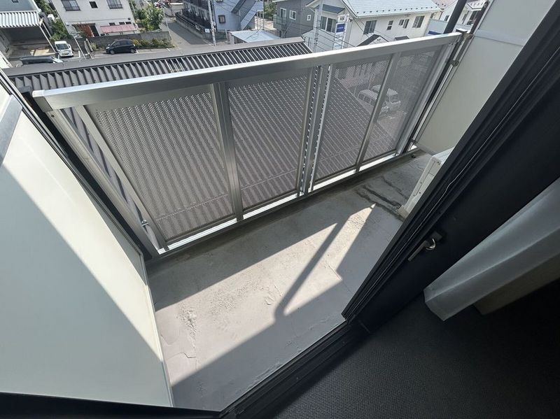 レオパレスニュートリノミラージ バルコニー
