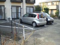レオパレス宮の木 駐車場