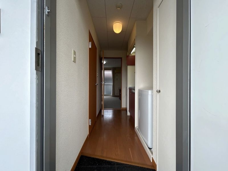 leopalace Espoir Entrance