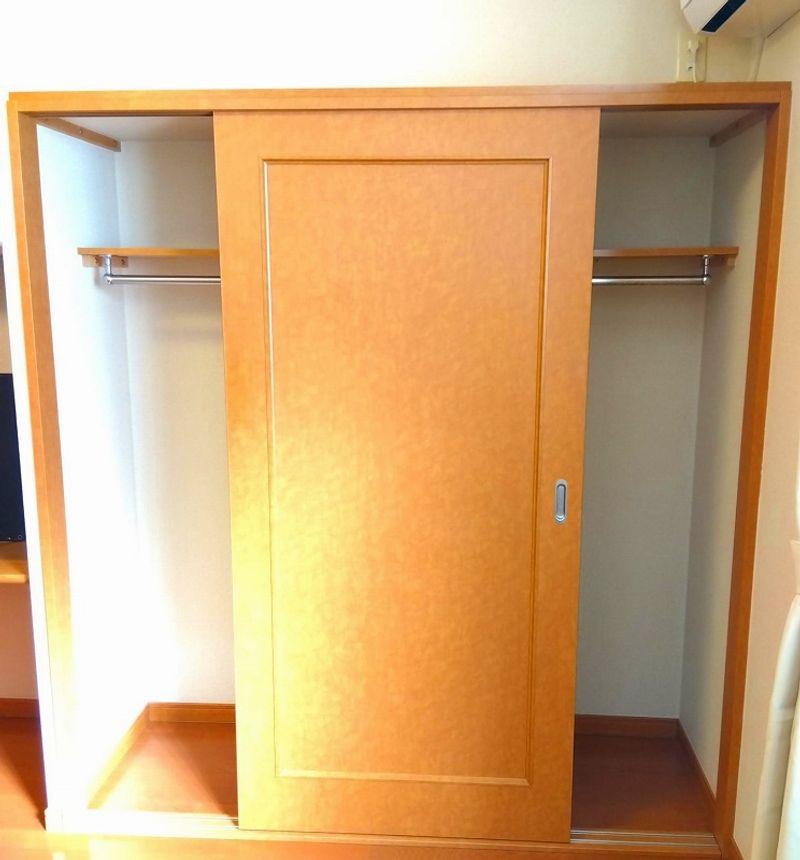 レオパレスポトリバＩ 収納