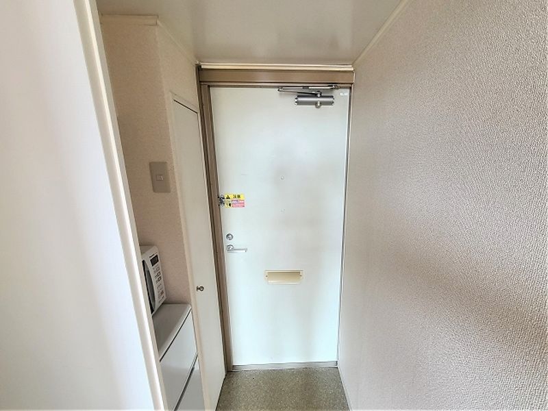 レオパレス中田Ⅱ 玄関