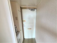 レオパレス中田Ⅱ 玄関