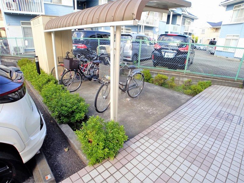 レオパレス梅が丘 共用部分