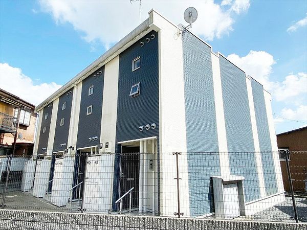 LEONEXT Narita Sando exterior