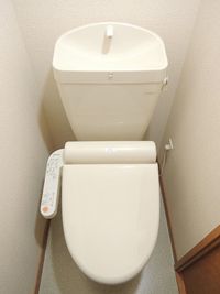 レオパレス南逆井 トイレ