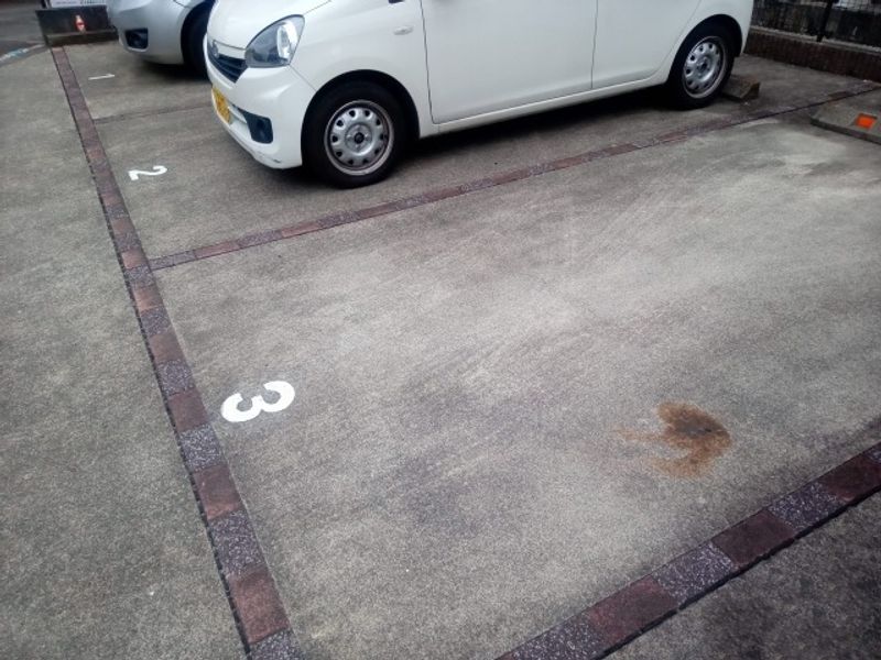 レオパレス広貴Ｂ 駐車場