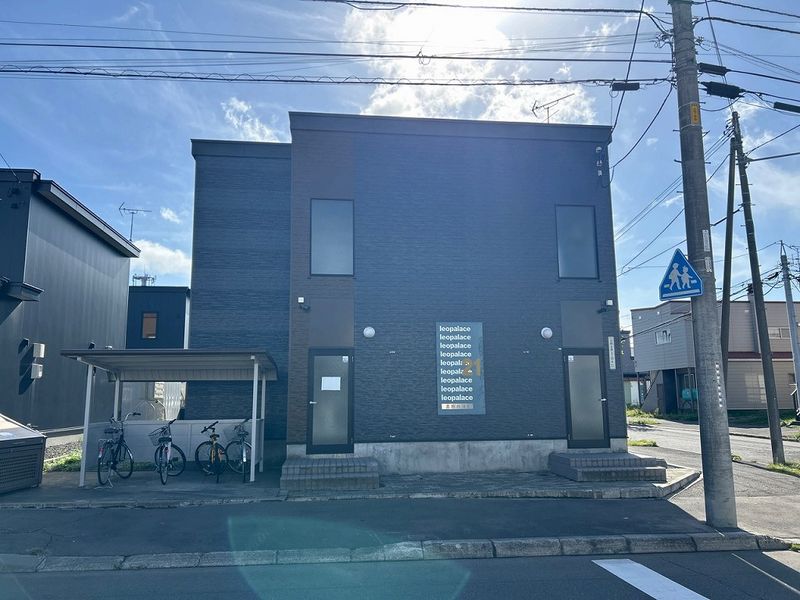 レオパレス北野台４５ 外観