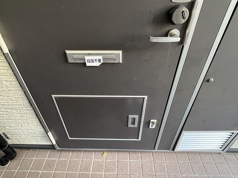 レオパレス宮前平 玄関