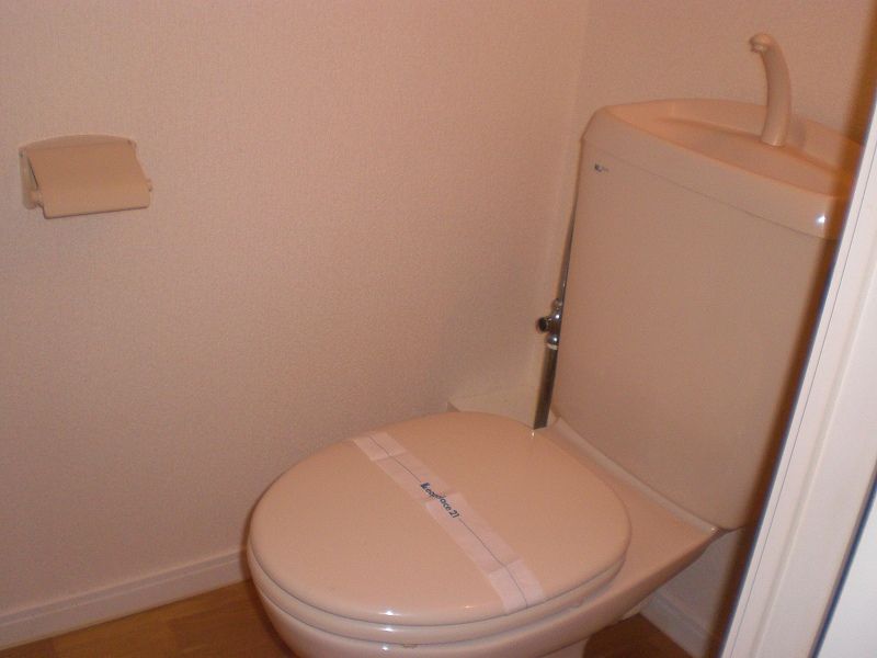 レオパレスサントメール トイレ